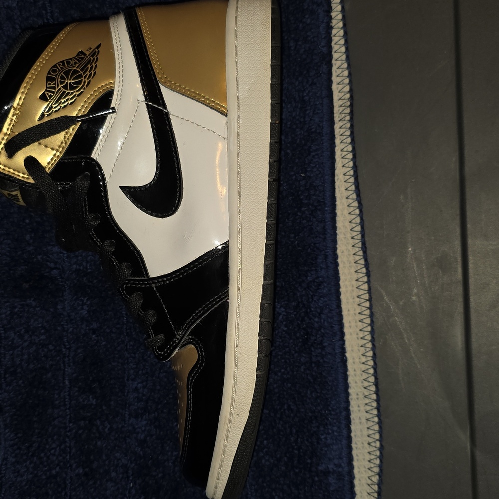 Nike Air Jordan 1 Retro High NRG, Patent Gold Toe Size 9.5 - Picture 13 of 14